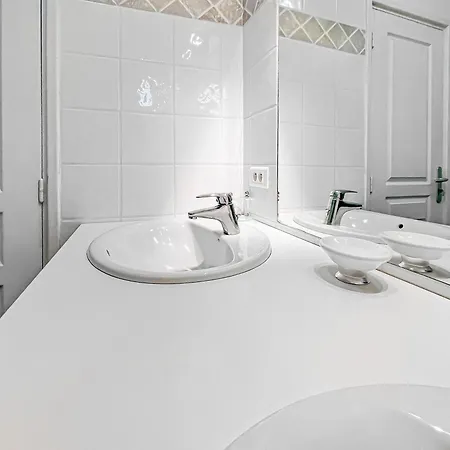 בית נופש Oasis Familiale Pres Des Plages *