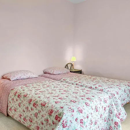 Oasis Familiale Pres Des Plages * סן-מקסים